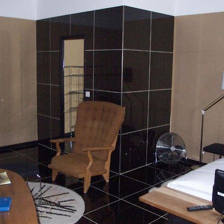 Hotel Saint Trophime アルル 部屋 写真