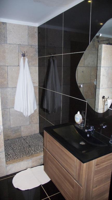 Hotel Saint Trophime アルル 部屋 写真